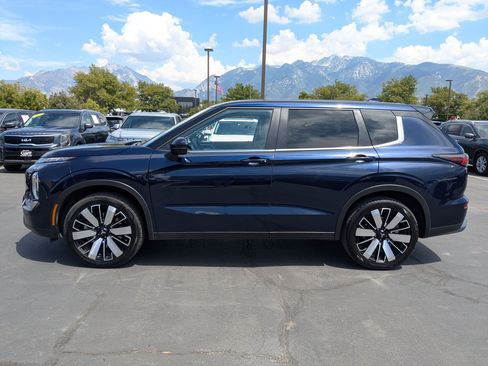 Used 2025 Mitsubishi Outlander SE AWD/4WD image 10