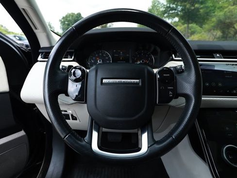 Used 2020 Land Rover Range Rover Velar S AWD/4WD image 6
