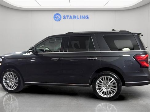 Used 2024 Ford Expedition Limited image 4