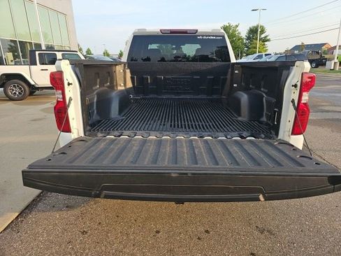 Used 2020 Chevrolet Silverado 1500 LT w/ Convenience Package image 7