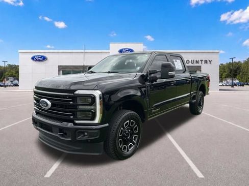 Used 2026 Ford F250 Platinum w/ FX4 Off-Road Package AWD/4WD image 6