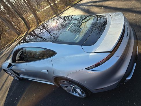 Used 2020 Porsche Taycan Turbo image 78