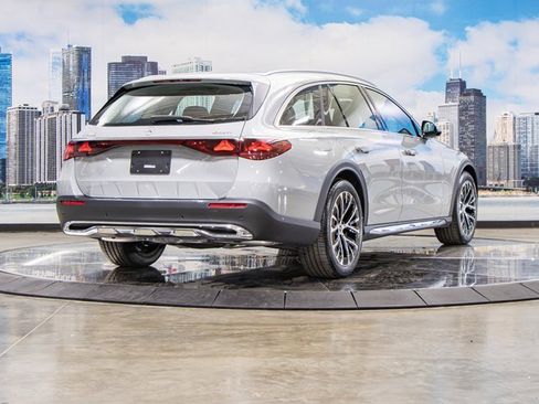 Certified 2025 Mercedes-Benz E 450 4MATIC All-Terrain Wagon image 8