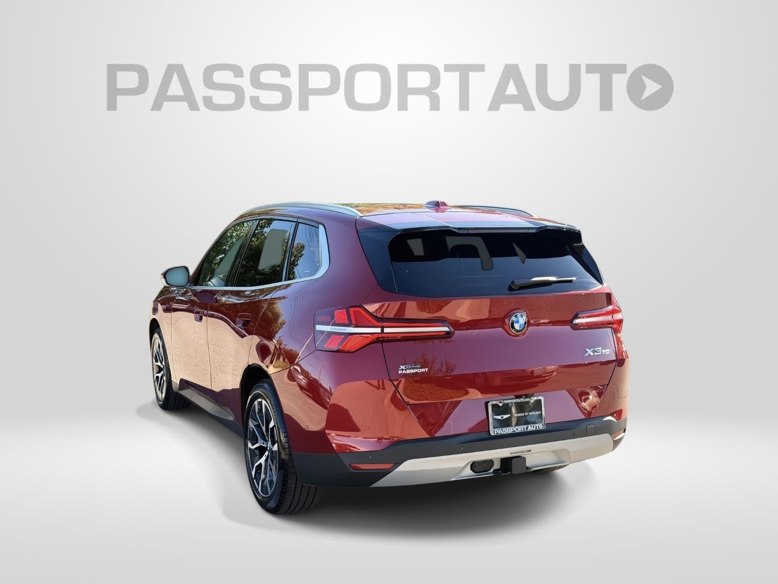 Used 2025 BMW X3 xDrive30i w/ Premium Package AWD/4WD image 4