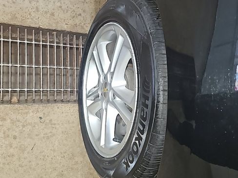 Used 2017 Chevrolet Cruze LT w/ Sun And Sound Package image 12