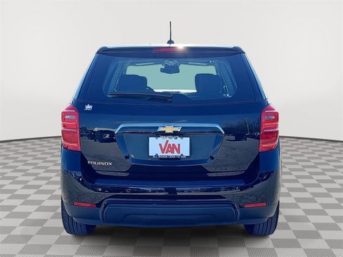 Used 2017 Chevrolet Equinox LS image 6