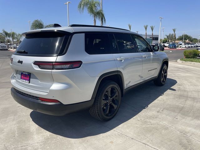 Used 2023 Jeep Grand Cherokee L Laredo AWD/4WD image 8