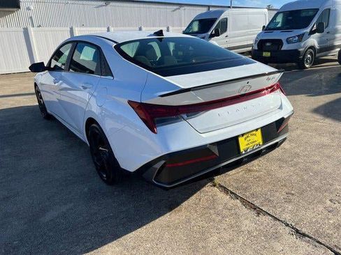New 2026 Hyundai Elantra SEL Sport Premium FWD image 92