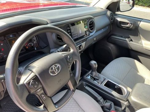 Used 2022 Toyota Tacoma SR AWD/4WD image 22