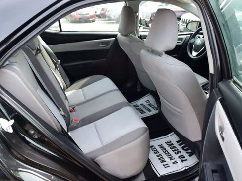 Used 2019 Toyota Corolla LE FWD image 29