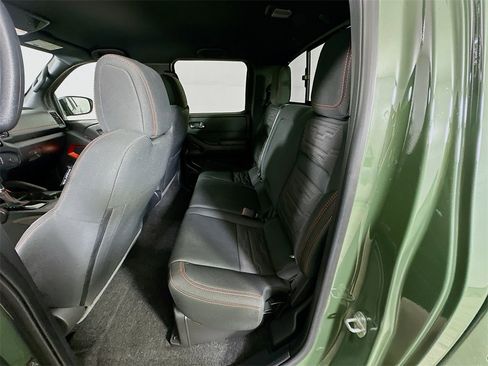 Used 2023 Nissan Frontier Pro-X w/ Pro Convenience Package image 14