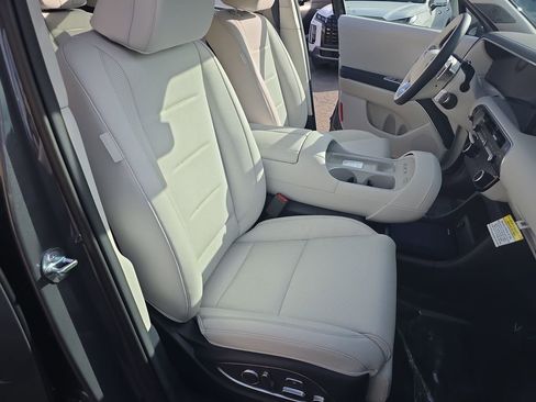 New 2026 Hyundai Palisade Calligraphy image 18
