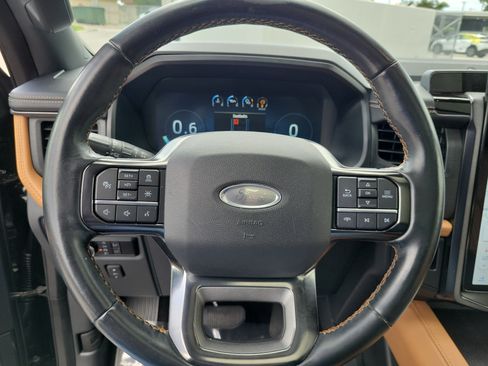 Used 2023 Ford Expedition Max Platinum RWD image 27