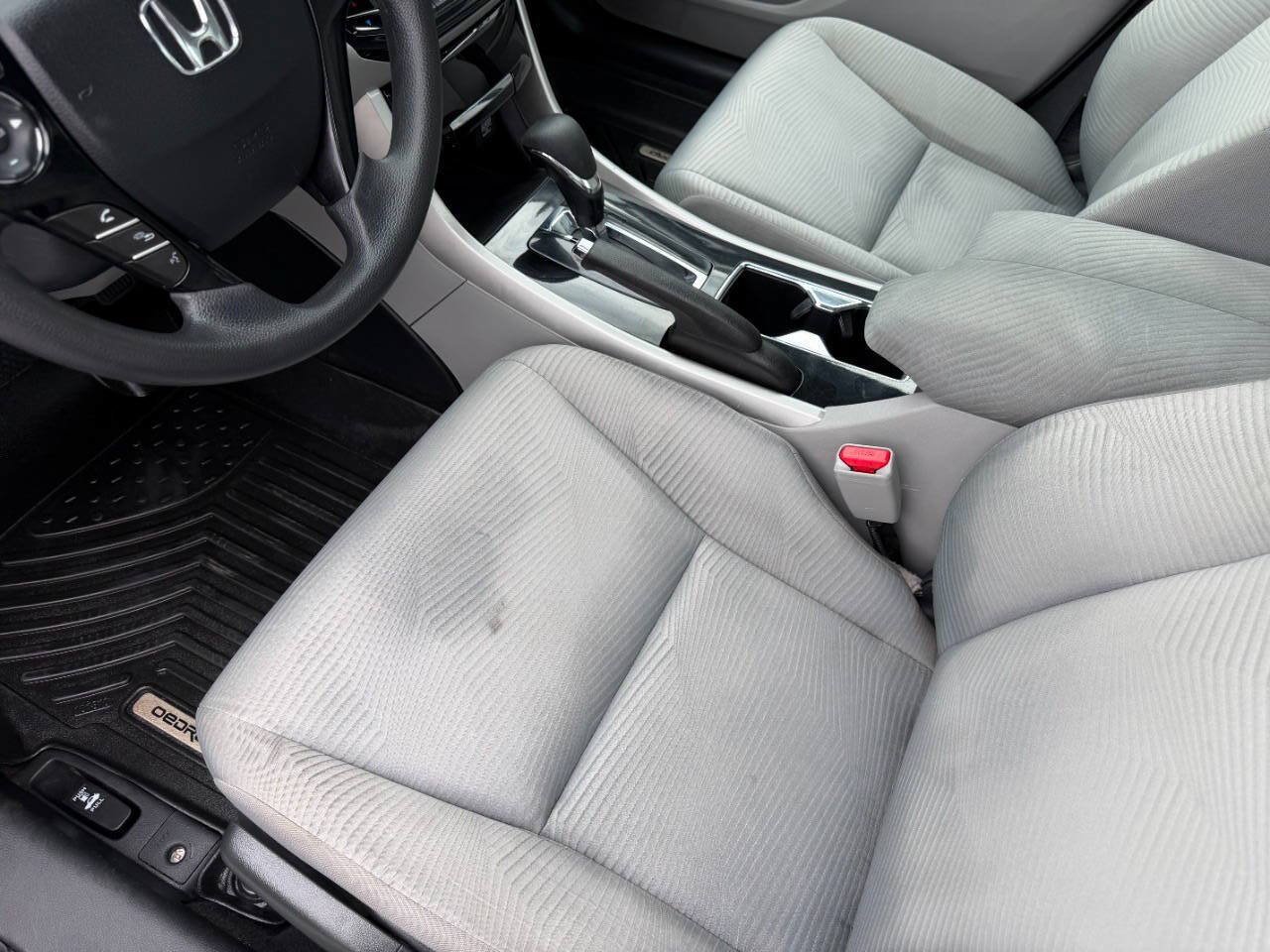 Used 2016 Honda Accord LX image 16