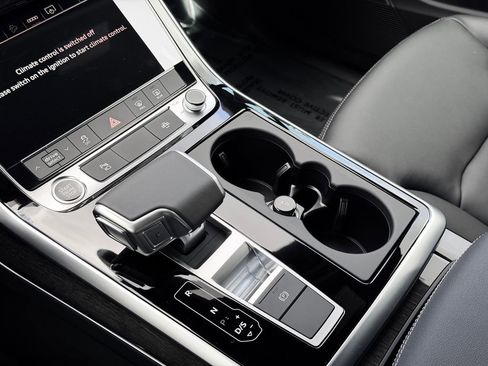 New 2026 Audi Q7 3.0T Premium Plus AWD/4WD image 20