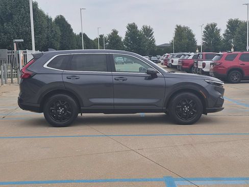 Used 2026 Honda CR-V LX image 5