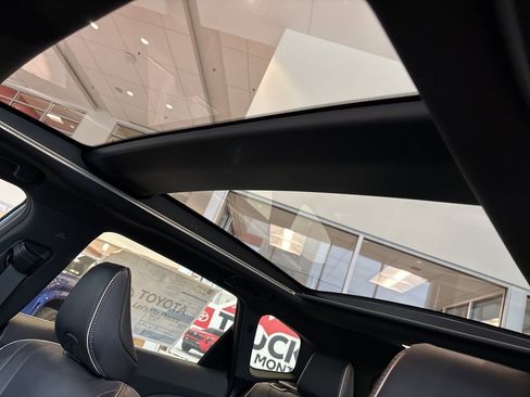 New 2025 Toyota Crown Signia Limited w/ Advanced Technology Package image 20