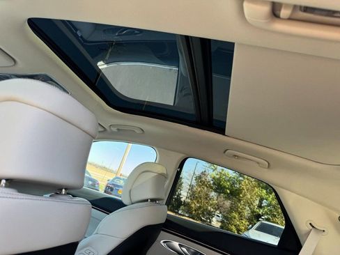 New 2026 Genesis GV70 2.5T Select AWD/4WD image 8