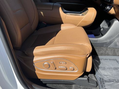 Certified 2026 Hyundai Palisade Calligraphy AWD/4WD image 15