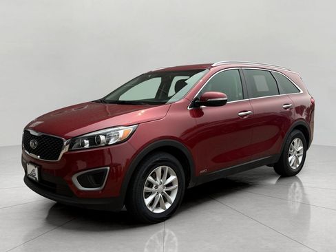Used 2017 Kia Sorento AWD w/ LX Convenience Package image 6