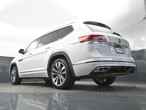 Used 2021 Volkswagen Atlas SEL R-Line FWD image 37