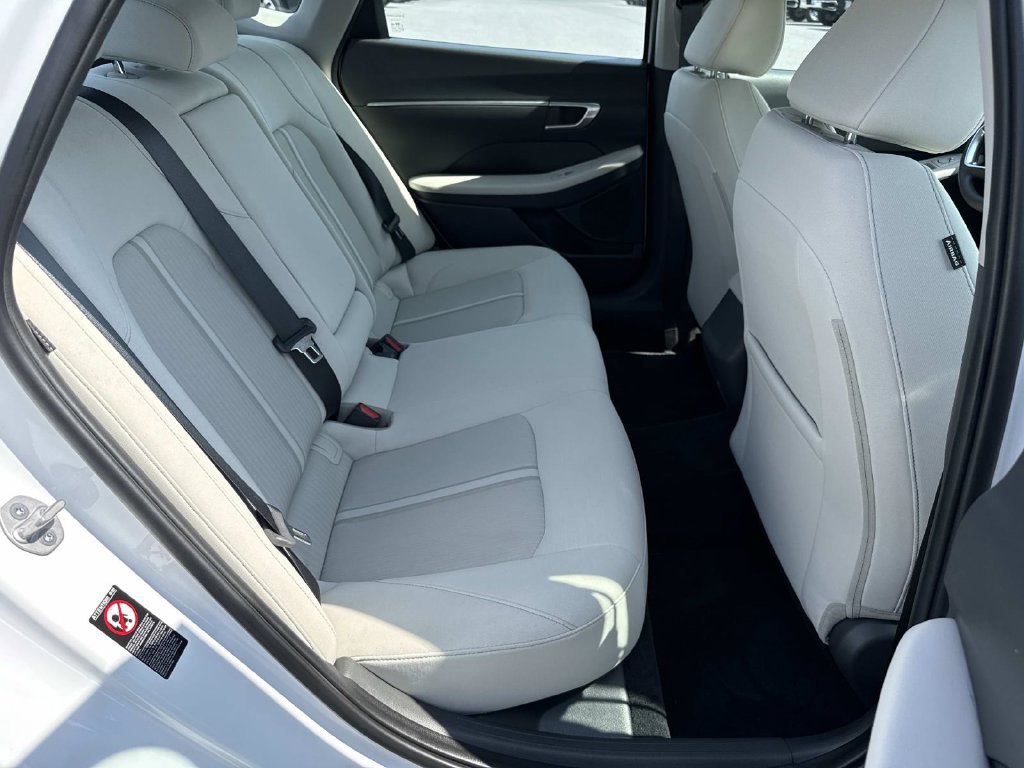 Used 2023 Hyundai Sonata SEL FWD image 21