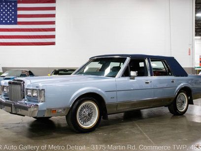 Used 1986 Lincoln Town Car