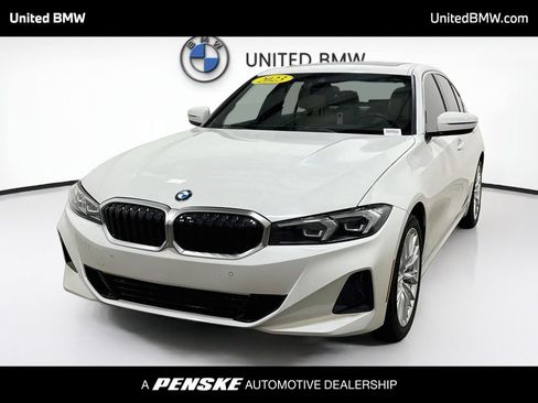 Used 2023 BMW 330i Sedan w/ Premium Package RWD image 1