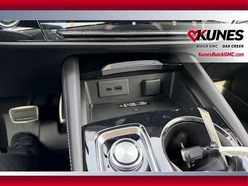 New 2026 Buick Envision Sport Touring AWD/4WD image 21