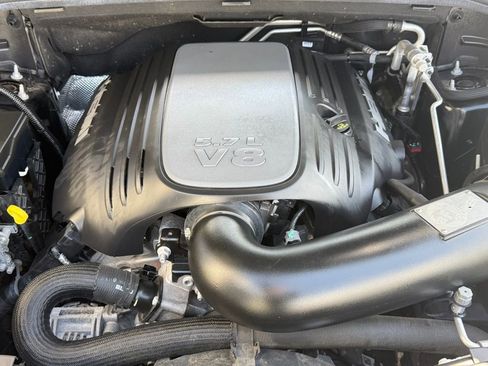 Used 2022 Dodge Durango R/T w/ Blacktop Package AWD/4WD image 7
