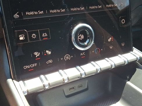 Used 2026 GMC Terrain Elevation w/ LPO, Floor Liner Package AWD/4WD image 15