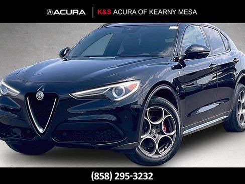 Used 2023 Alfa Romeo Stelvio Ti AWD/4WD image 1