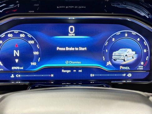 Used 2024 Chevrolet Silverado 1500 LT image 12