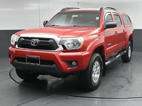 Used 2013 Toyota Tacoma 4x4 Double Cab w/ TRD Off-Road Pkg image 8