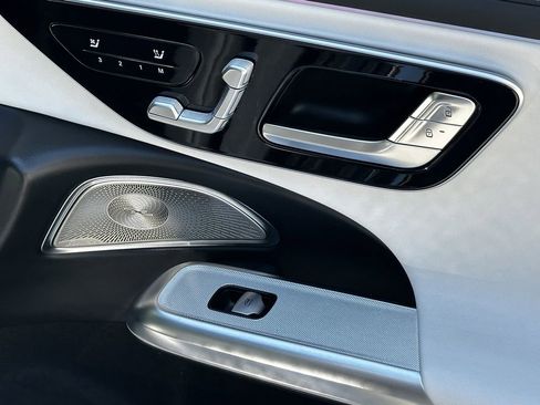 Certified 2025 Mercedes-Benz E 53 AMG e 4MATIC Sedan image 17