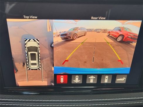 New 2026 Chrysler Pacifica Limited image 13