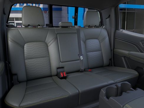 New 2026 Chevrolet Colorado ZR2 w/ Technology Package image 18