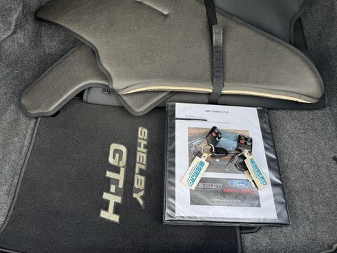 Used 2007 Ford Mustang GT RWD image 25