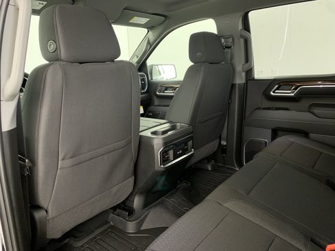 New 2026 GMC Sierra 1500 Elevation image 42