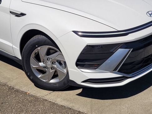 New 2026 Hyundai Sonata SE FWD image 6