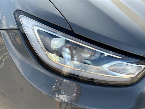 Used 2022 Chrysler Pacifica Touring-L FWD image 31
