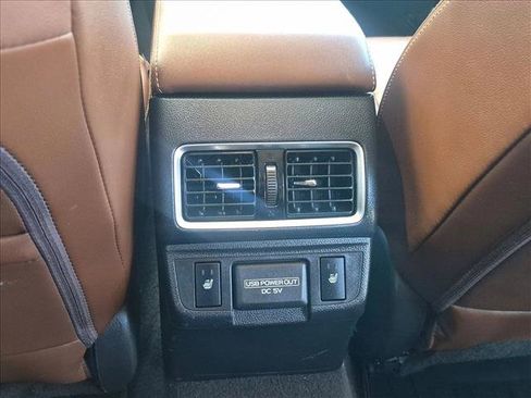 Used 2018 Subaru Outback 3.6R Touring w/ Protection Package #1 AWD/4WD image 17