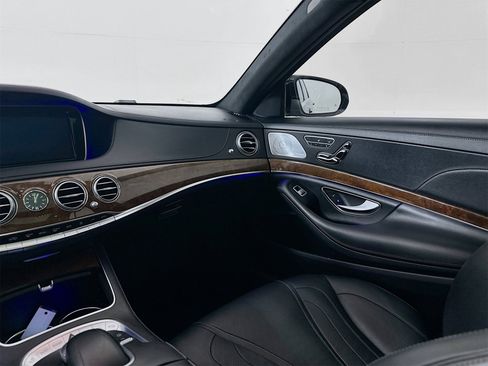 Used 2014 Mercedes-Benz S 63 AMG 4MATIC Sedan image 26