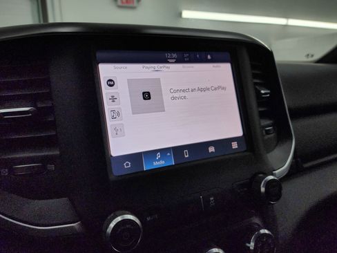 Used 2024 RAM 2500 Big Horn image 11