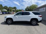 Used 2022 Chevrolet Traverse LT image 2