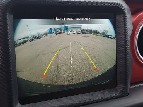 Used 2021 Jeep Wrangler Unlimited Rubicon w/ Uconnect 4C Nav & Sound Group AWD/4WD image 16