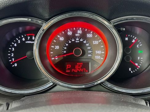 Used 2013 Kia Sorento SX image 33