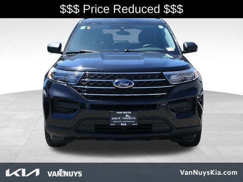 Used 2021 Ford Explorer XLT RWD image 7
