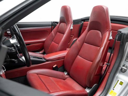 Used 2019 Porsche 911 Carrera image 15