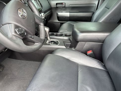 Used 2021 Toyota Sequoia TRD Sport w/ TRD Sport Premium Package AWD/4WD image 18